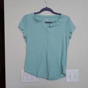 STORE CLOSING MAKE AN OFFER! New York & Co T-shirt